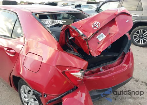 2019 Toyota Corolla Le z USA, uszkodzony, nr VIN 5YFBURHE1KP923632